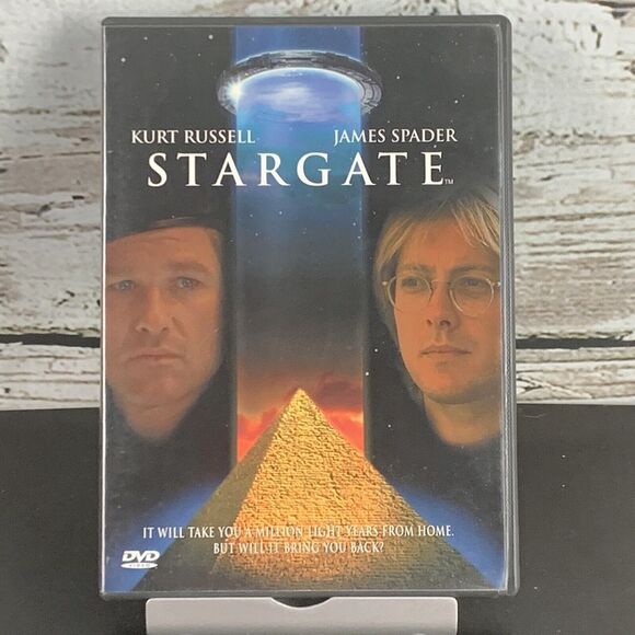 Stargate (DVD, 1998) WS Kurt Russell, James Spader  PROMO COPY‎ - Picture 1 of 3
